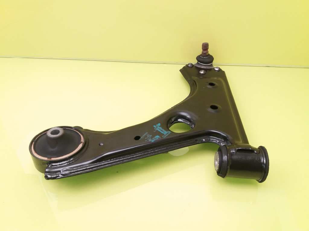 Brazo suspension inferior delantero izquierdo OPEL CORSA E 4