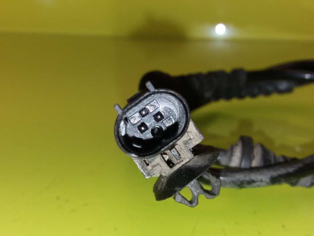Sensor OPEL CORSA E 4