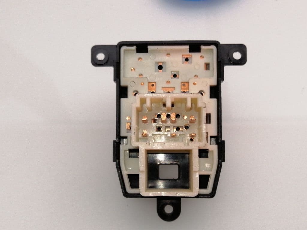 Mando retrovisor HYUNDAI I10 3