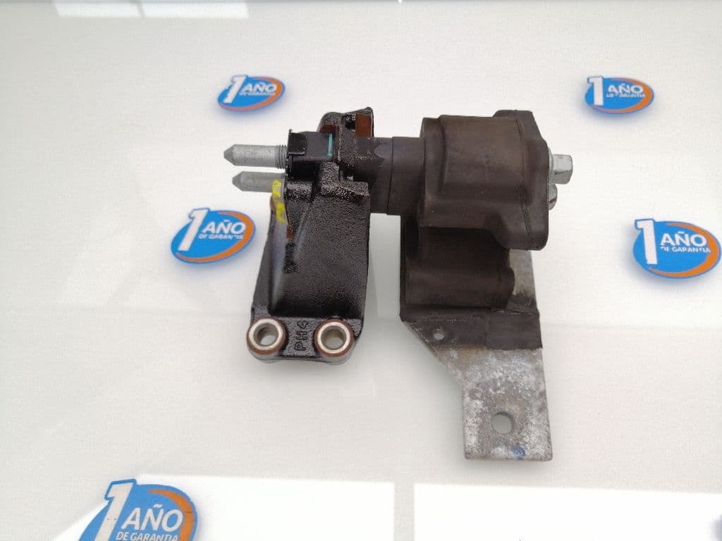 Soporte motor izquierdo HYUNDAI I10