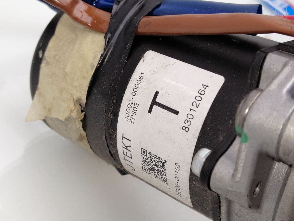Columna direccion TOYOTA YARIS 5
