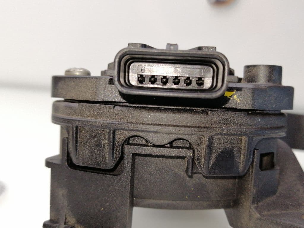 Pedal acelerador DACIA SANDERO 4