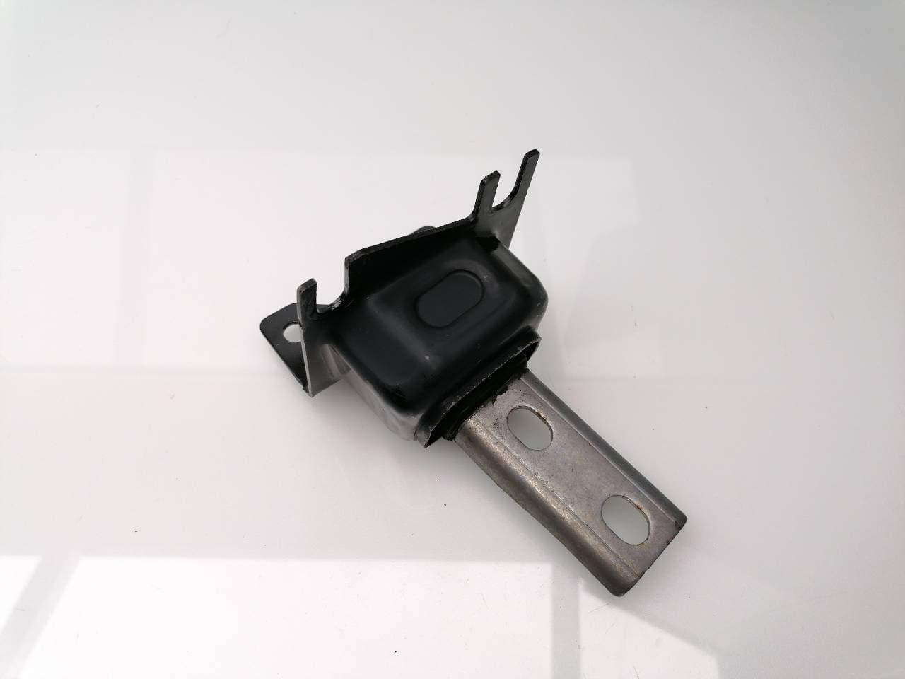 Soporte motor izquierdo DACIA SANDERO