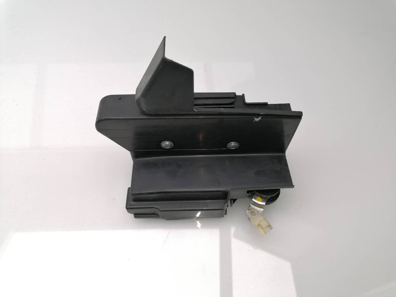 Cerradura puerta trasera derecha DACIA SANDERO 3
