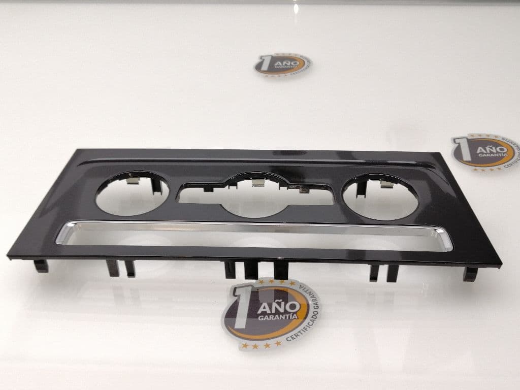 Plastico VOLKSWAGEN GOLF VII LIM. 4