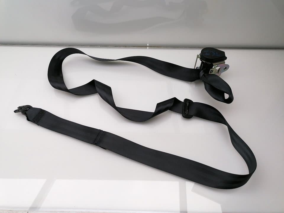 Cinturon seguridad trasero izquierdo VOLKSWAGEN GOLF VII LIM. 2