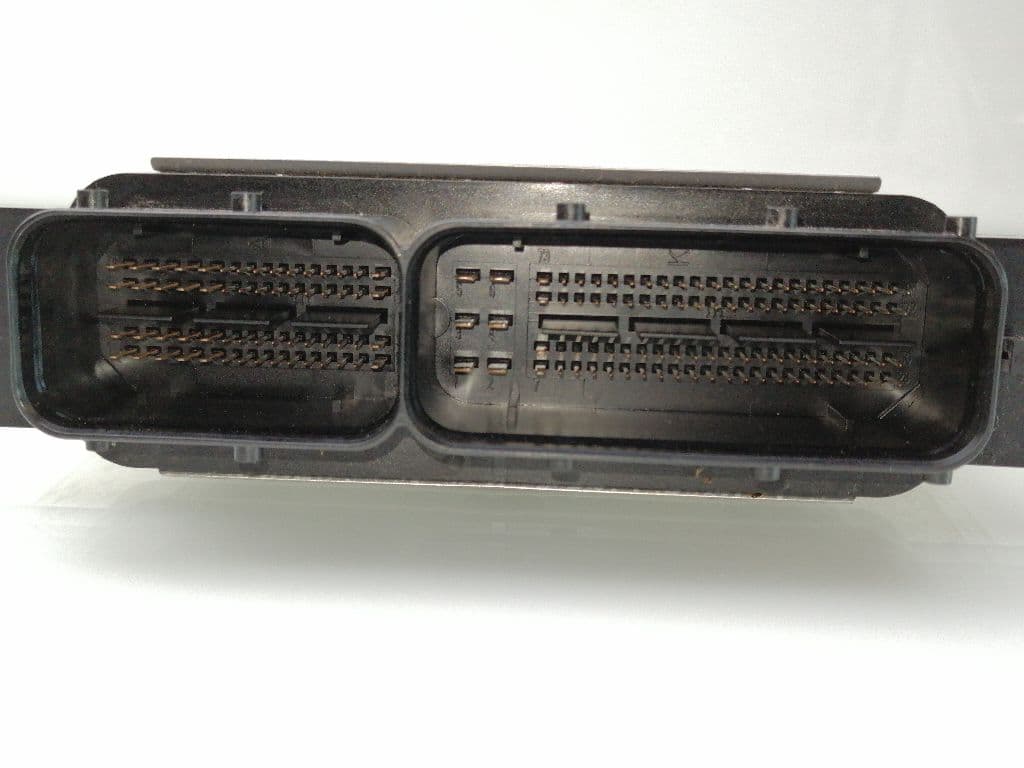 Centralita motor uce VOLKSWAGEN GOLF VII LIM. 3