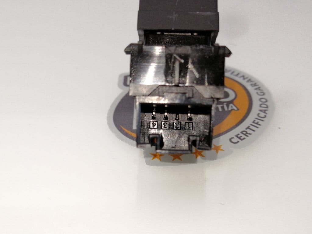 Mando elevalunas trasero derecho VOLKSWAGEN GOLF VII LIM. 2
