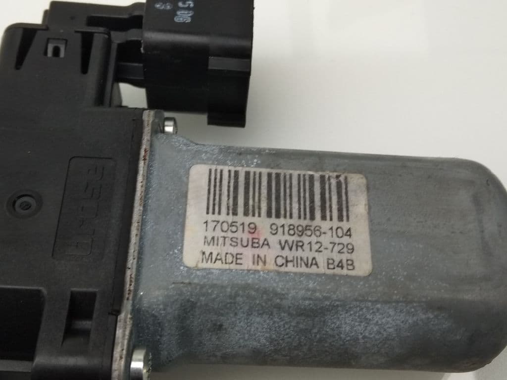 Motor elevalunas delantero izquierdo LAND ROVER RANGE ROVER EVOQUE 4