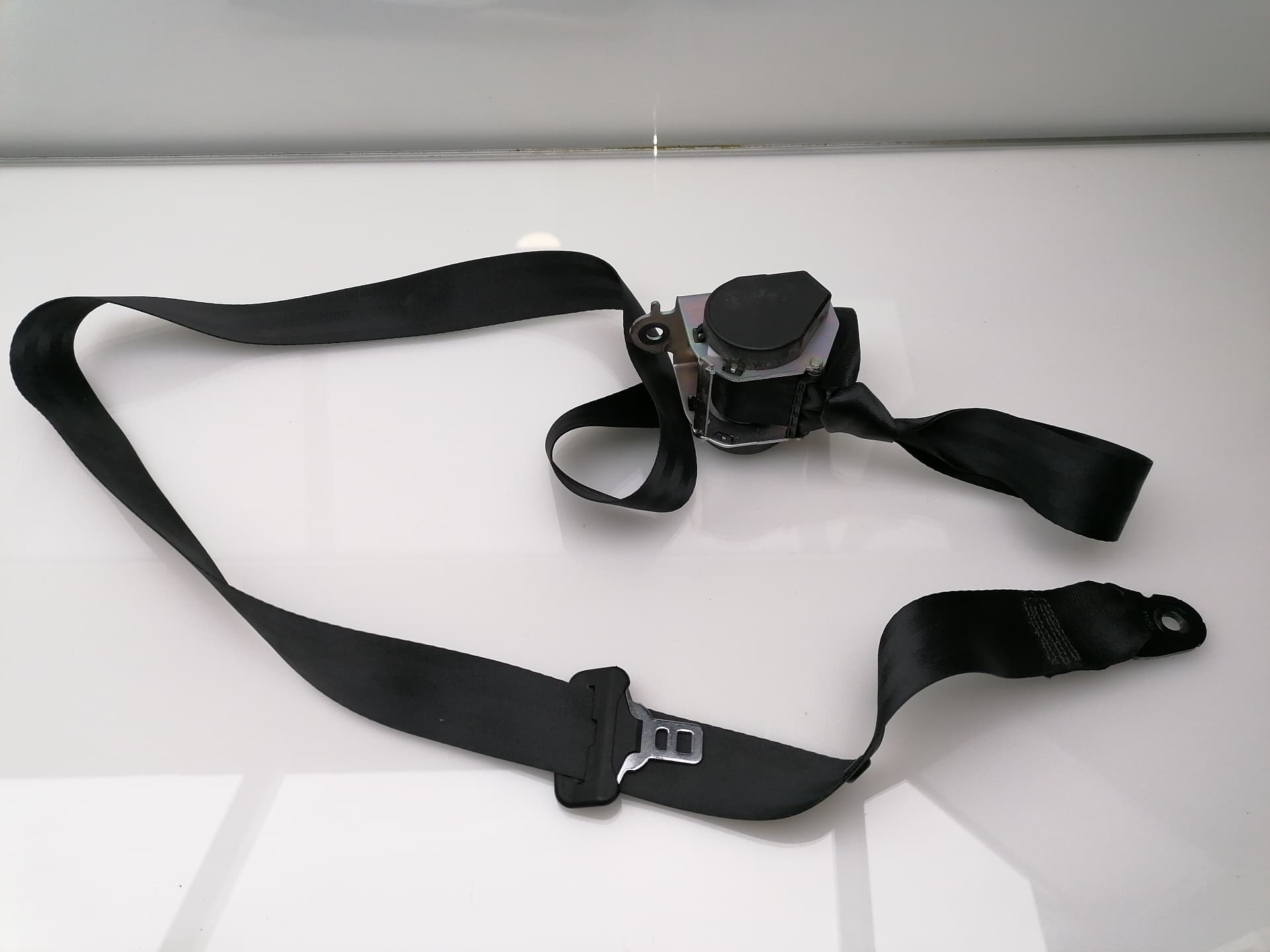 Cinturon seguridad trasero derecho DACIA DUSTER 3