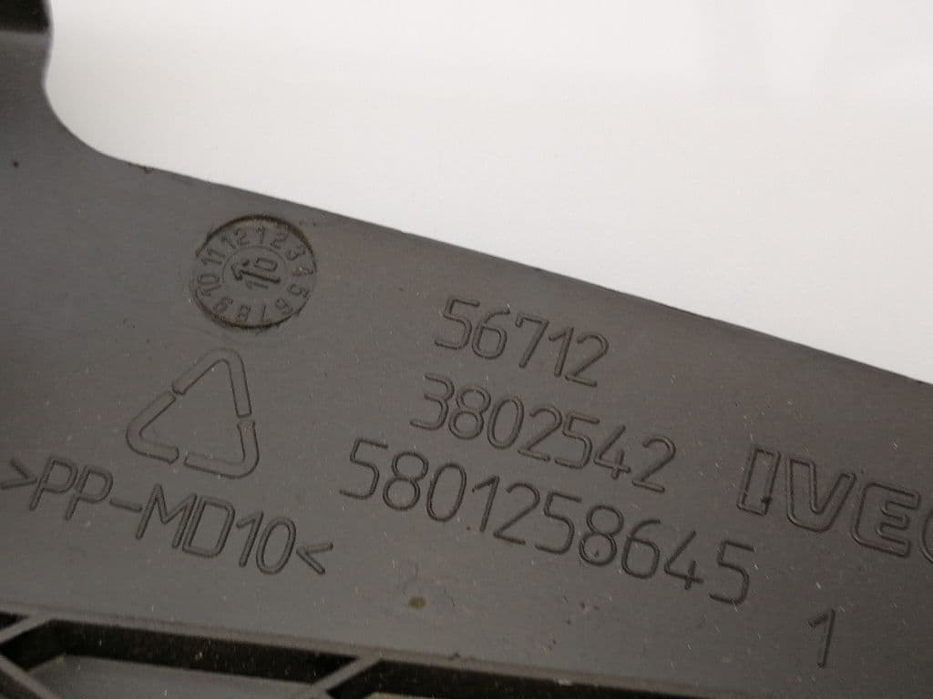 Plastico IVECO DAILY 3