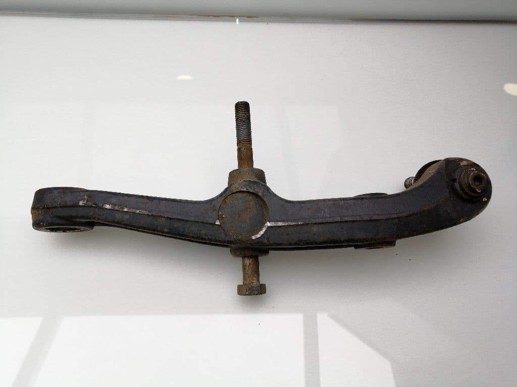 Brazo suspension inferior delantero derecho IVECO DAILY 2