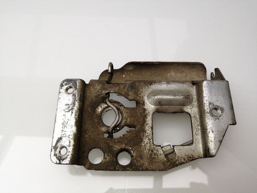 Cerradura capot IVECO DAILY 2