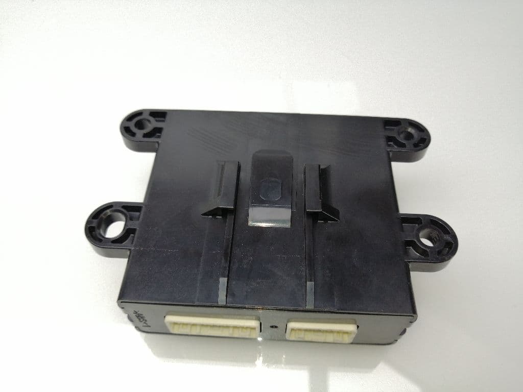 Modulo electronico MITSUBISHI ASX (GA0W) 4