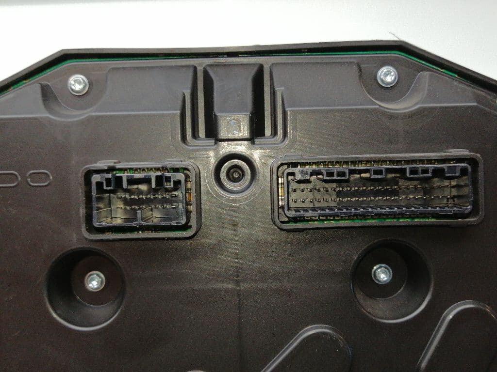 Cuadro instrumentos TOYOTA AURIS 3