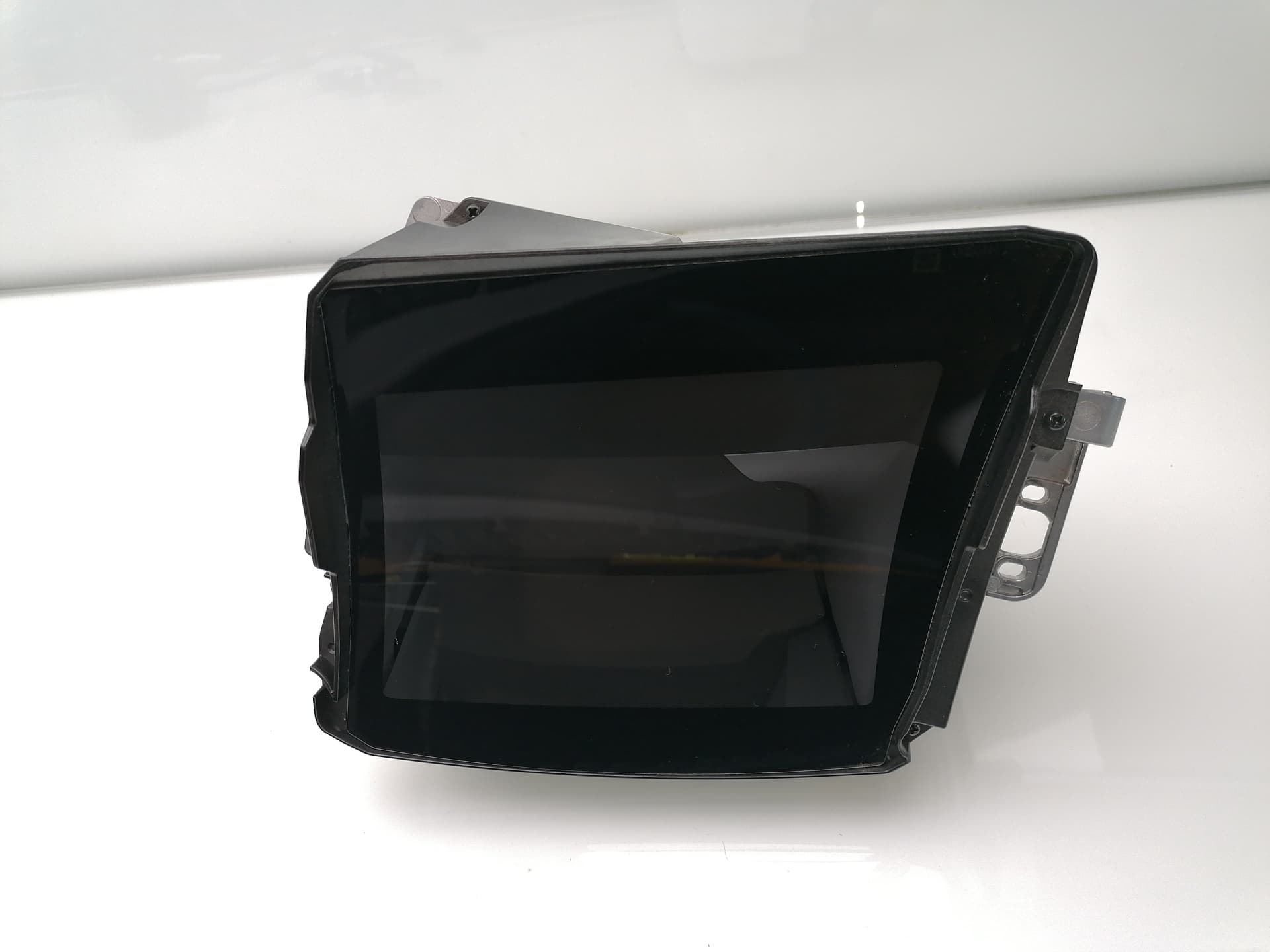 Pantalla multifuncion AUDI A4 AVANT (8W5)