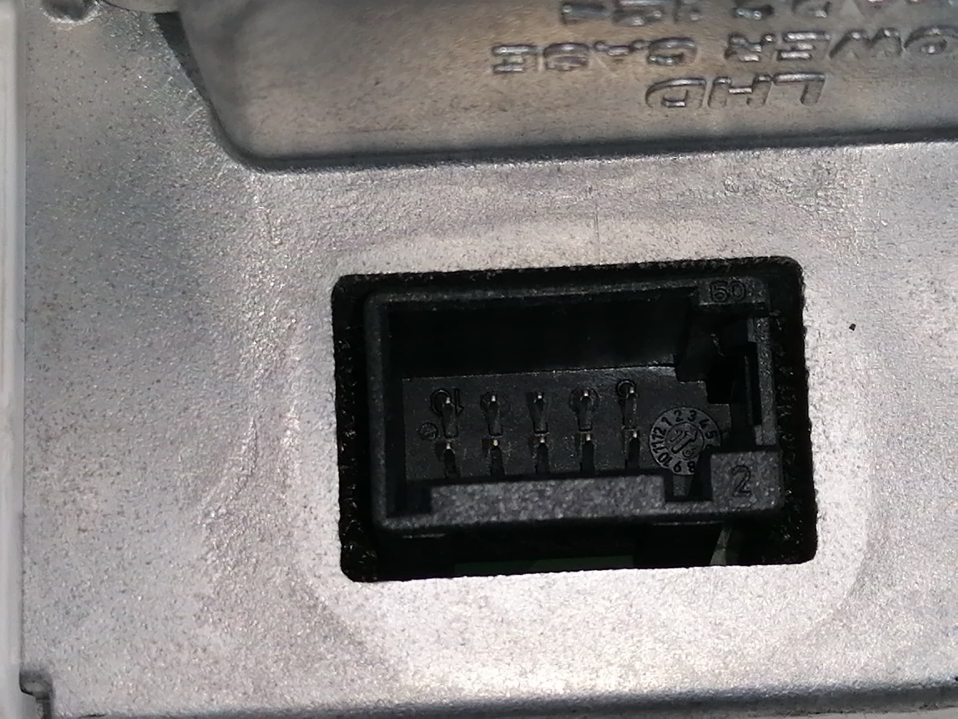 Pantalla multifuncion AUDI A4 AVANT (8W5) 2