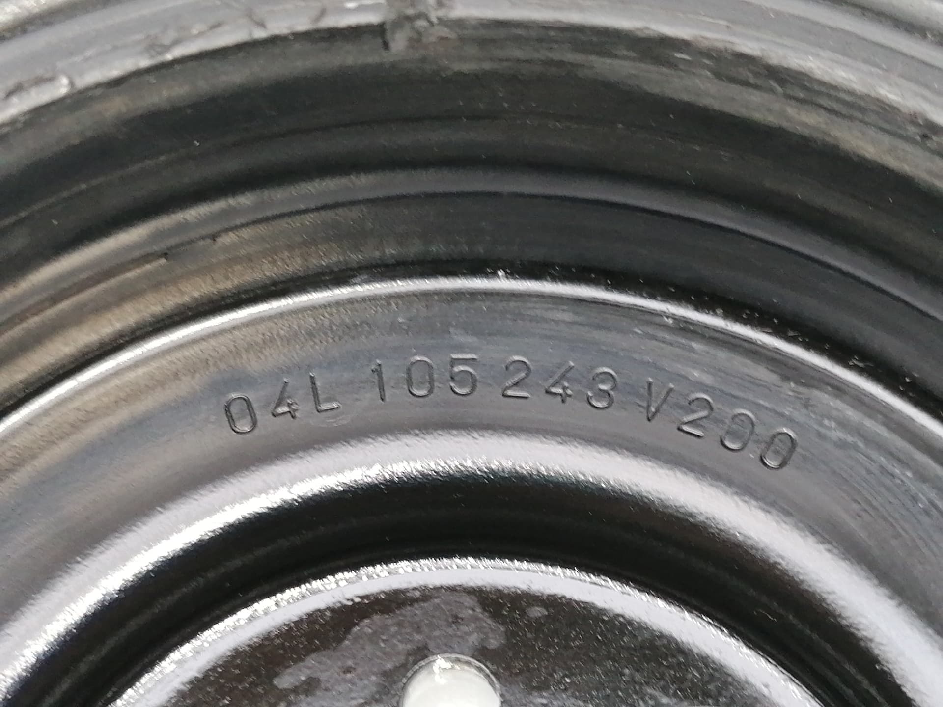 Polea cigueñal AUDI A4 AVANT (8W5) 3