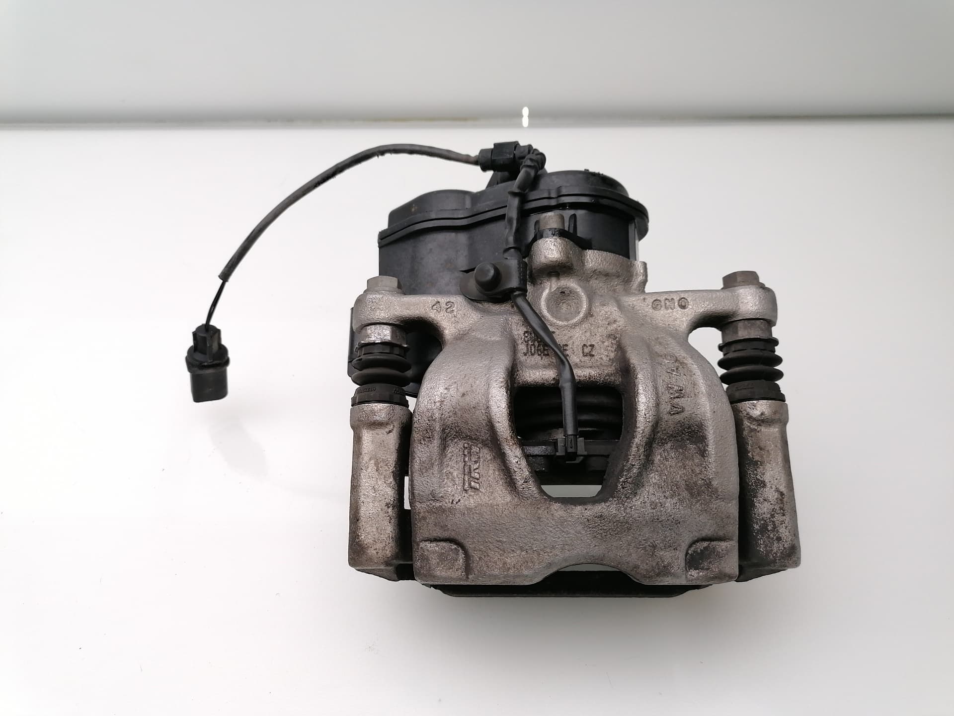 Recambio AUDI A4 AVANT (8W5) ref. 8W0406AT