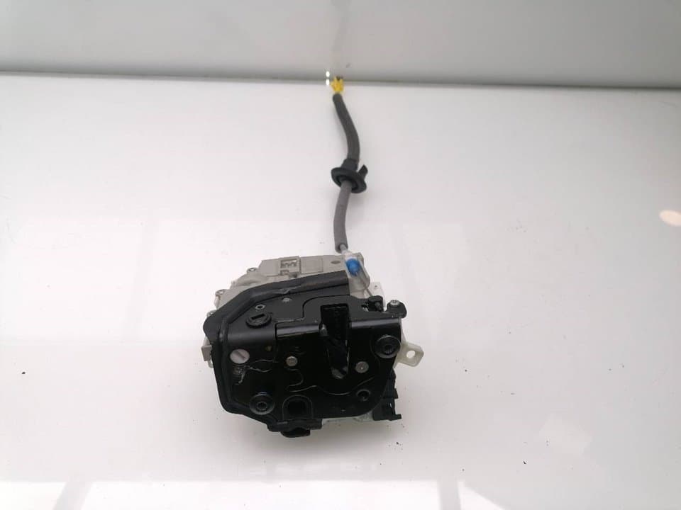 Cerradura puerta trasera izquierda AUDI A4 AVANT (8W5) 3