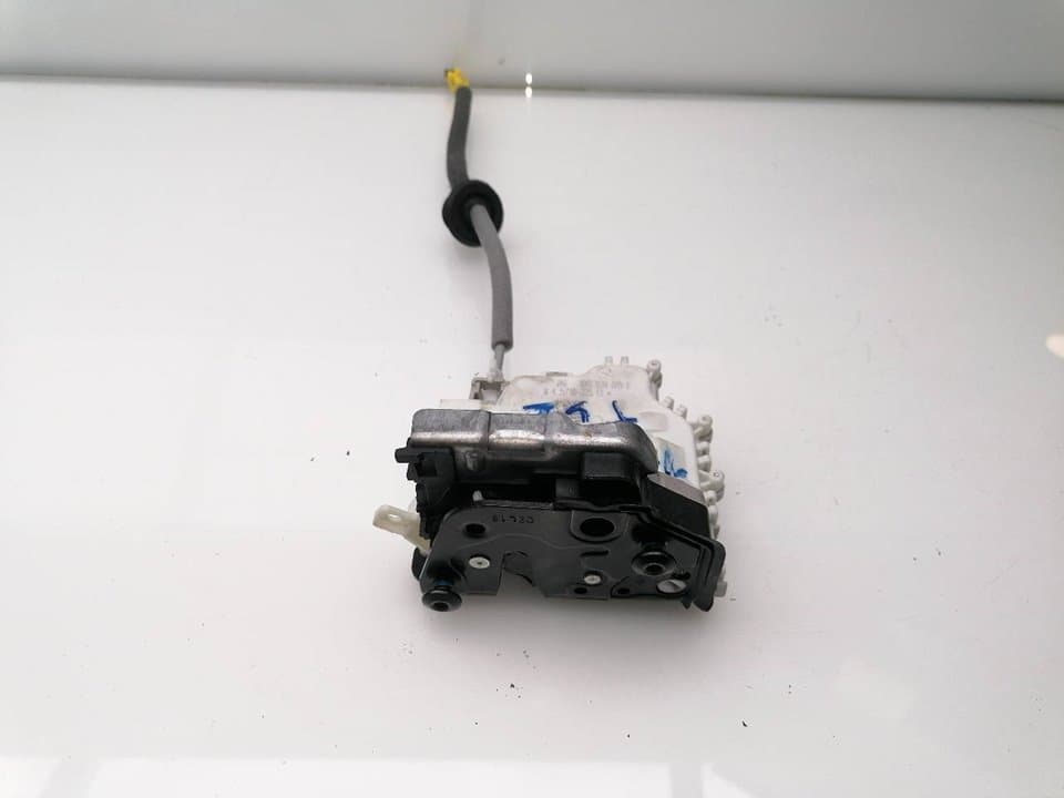 Cerradura puerta trasera izquierda AUDI A4 AVANT (8W5)