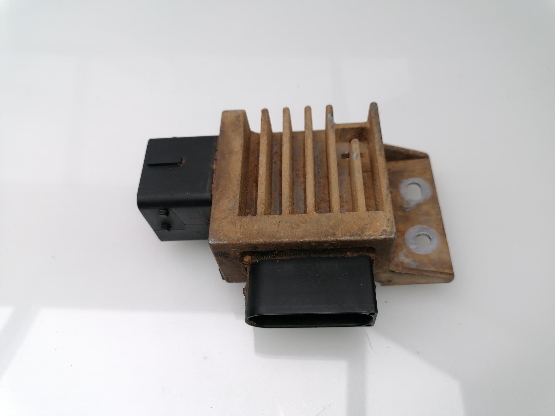 Caja precalentamiento NISSAN NP300 PICK-UP (D23)