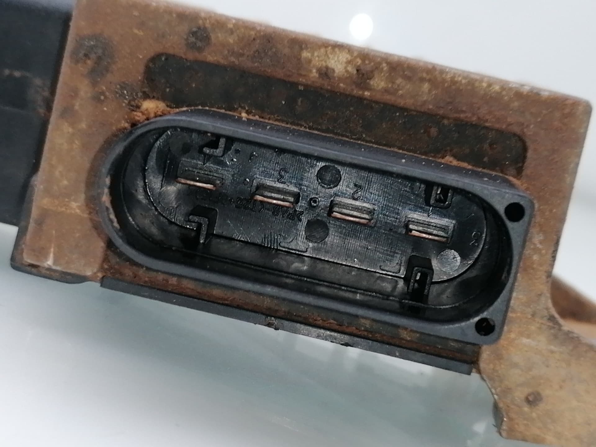 Caja precalentamiento NISSAN NP300 PICK-UP (D23) 2