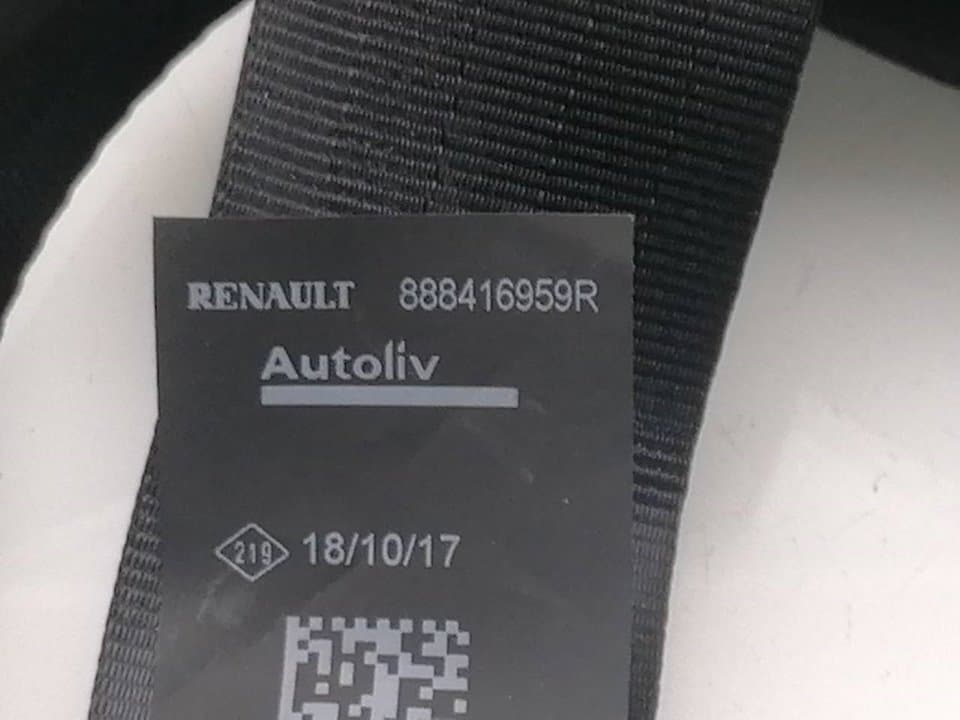 Cinturon seguridad trasero derecho DACIA LOGAN 4