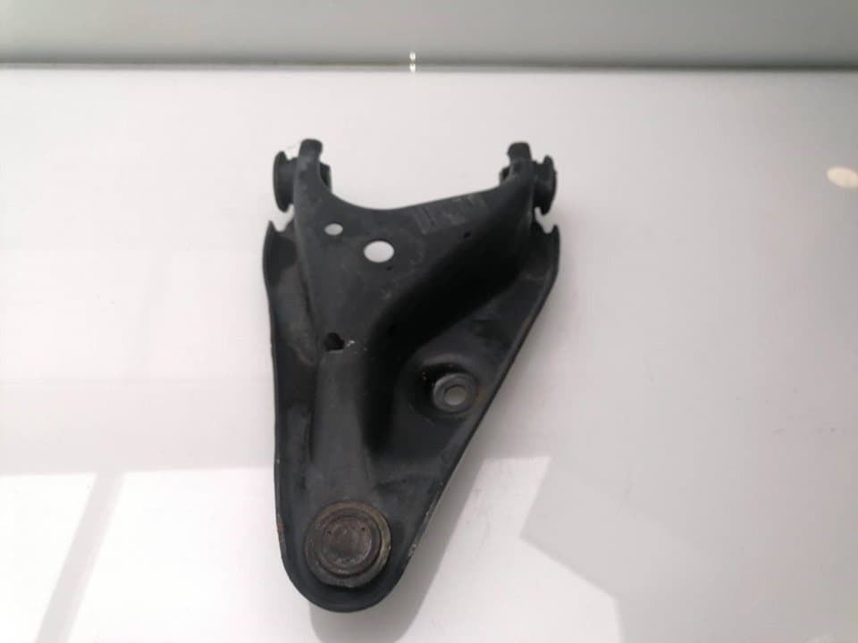 Brazo suspension inferior delantero derecho DACIA LOGAN 2