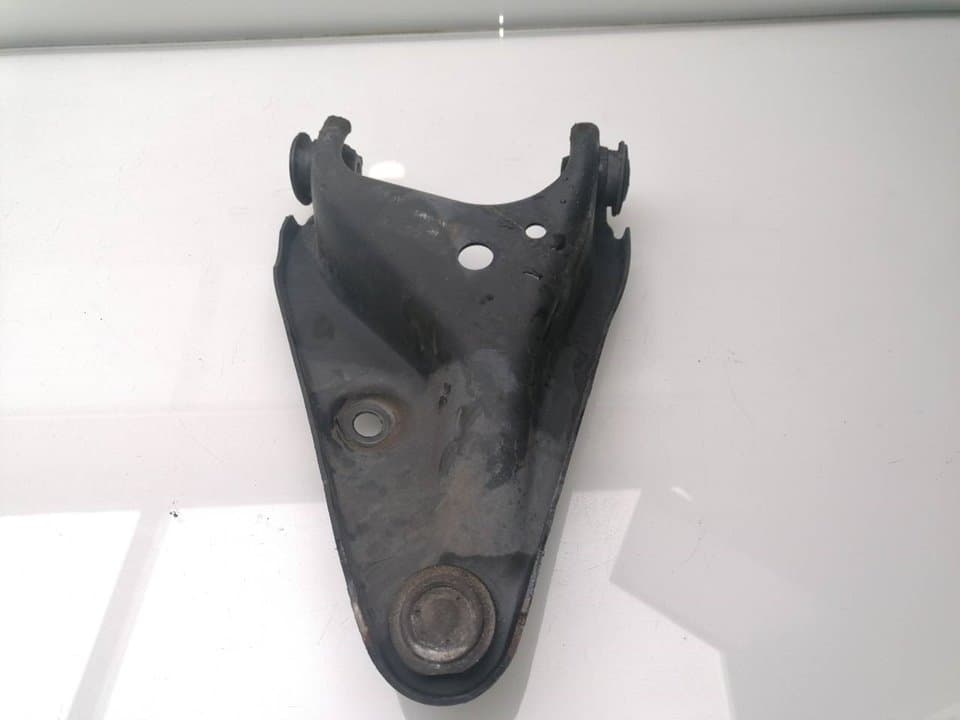 Brazo suspension inferior delantero izquierdo DACIA LOGAN 3