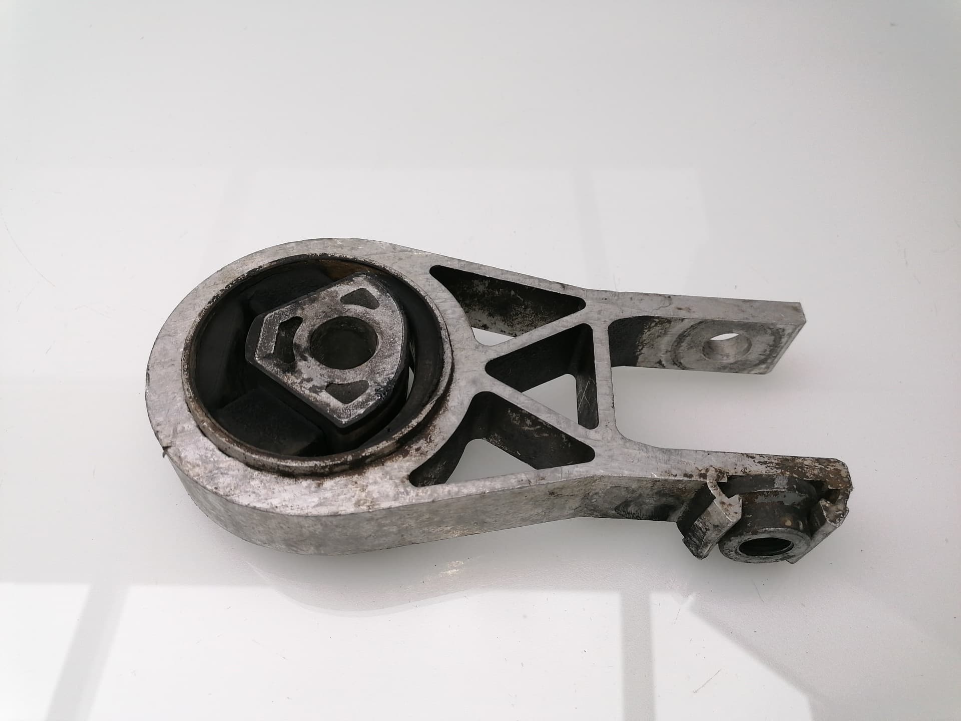 Soporte motor PEUGEOT BOXER CAJA ABIERTA (BAT 2