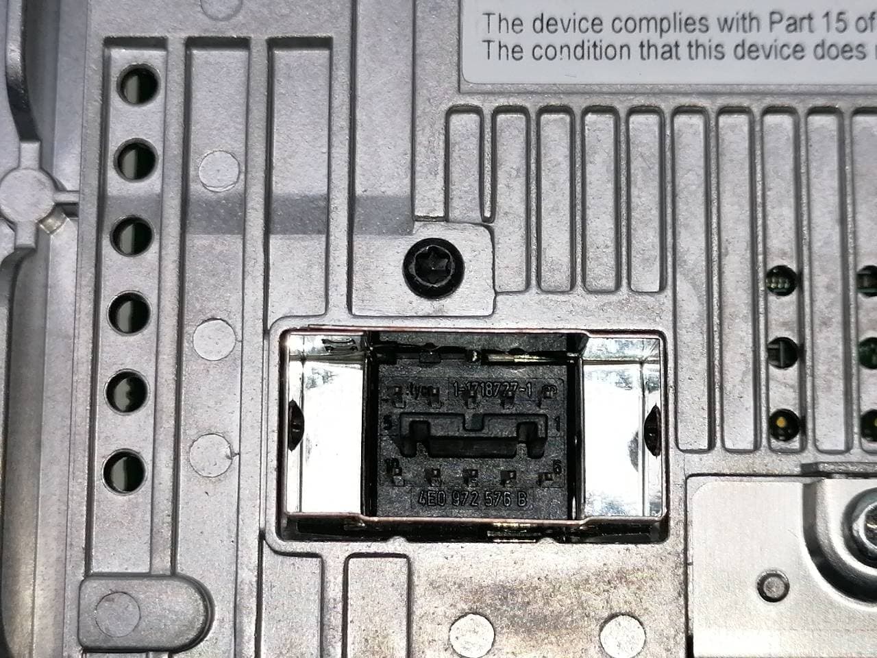 Pantalla multifuncion AUDI A4 BERLINA (8E) 4