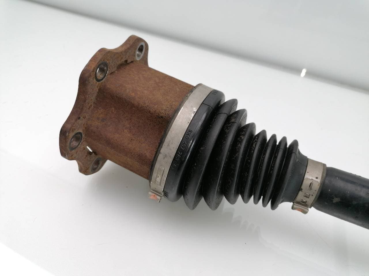 Transmision delantera izquierda AUDI A4 BERLINA (8E) 5