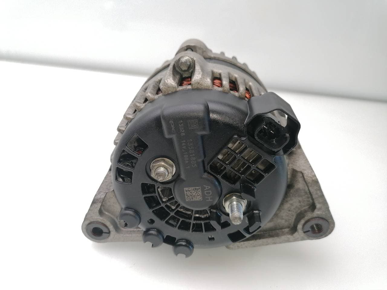 Alternador OPEL ASTRA J LIM. 3