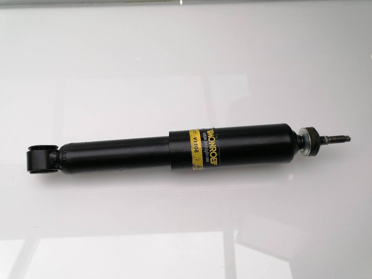 Amortiguador delantero derecho RENAULT MAXITY