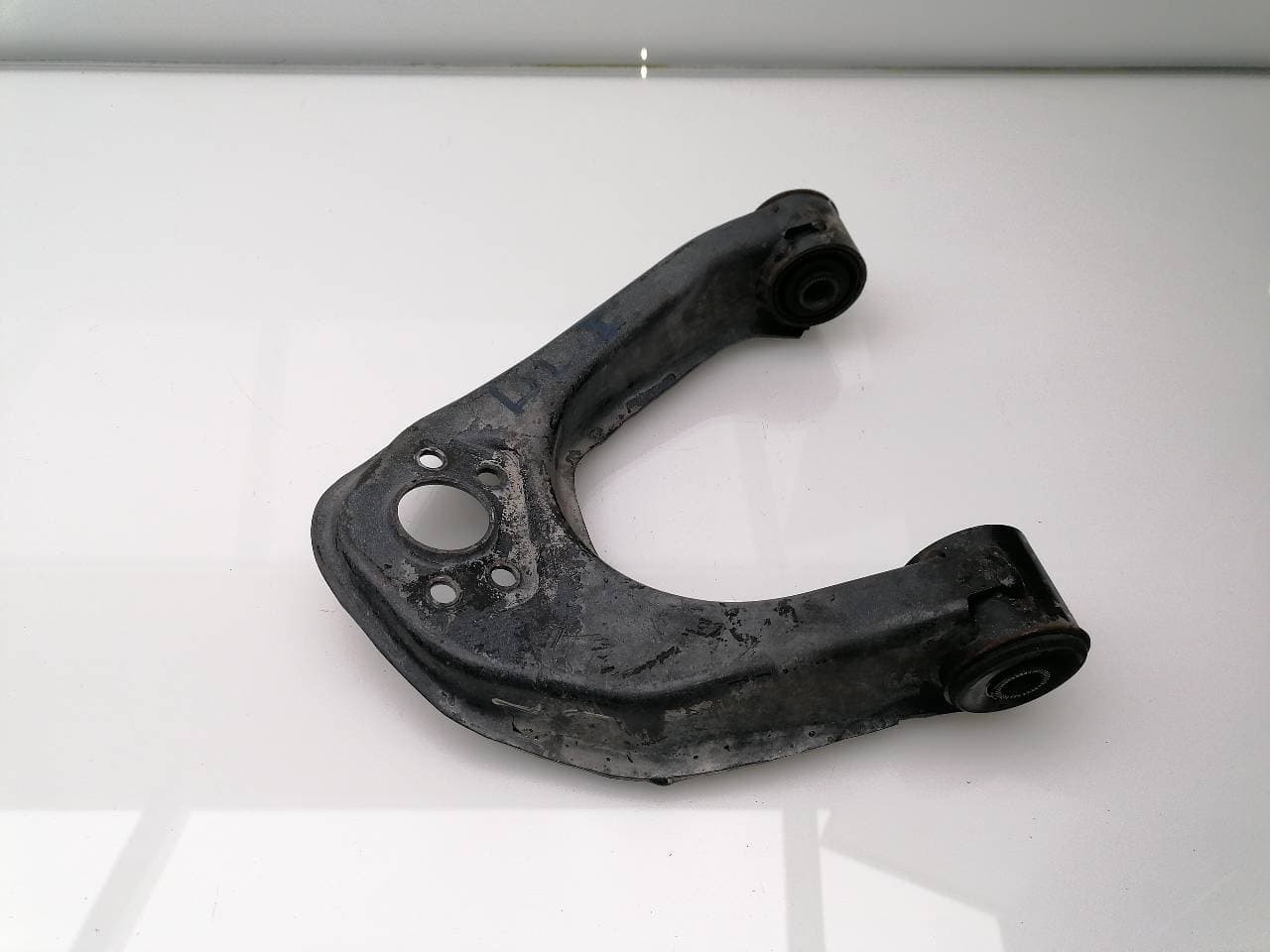 Brazo suspension inferior delantero izquierdo RENAULT MAXITY