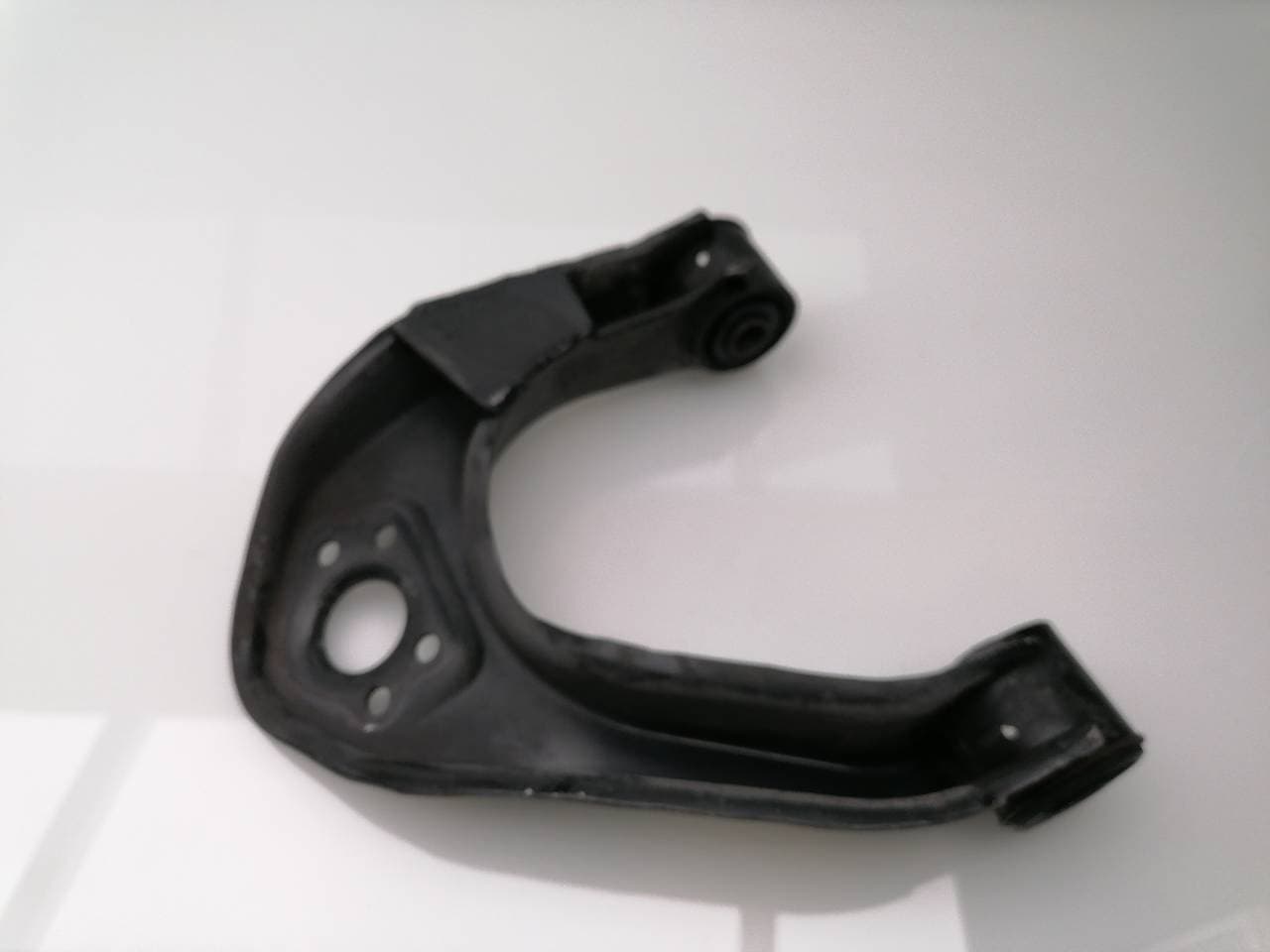 Brazo suspension inferior delantero izquierdo RENAULT MAXITY 2