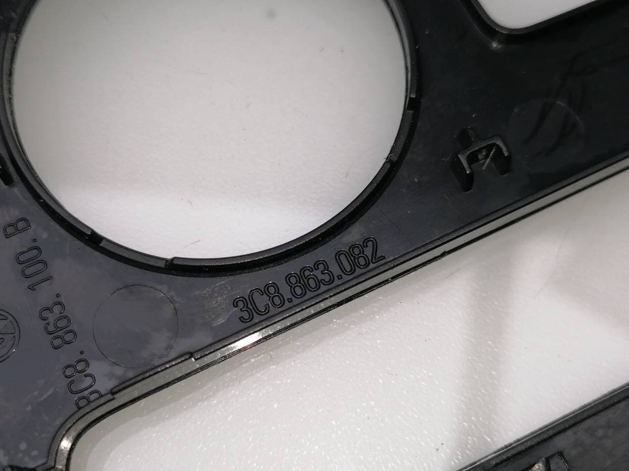 Plastico VOLKSWAGEN PASSAT (321/23/27/31) 5