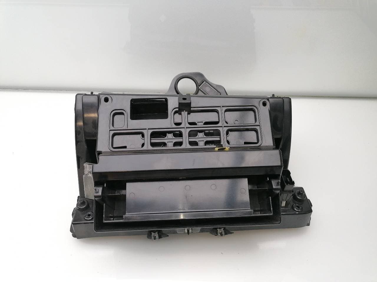 Guantera VOLKSWAGEN PASSAT (321/23/27/31) 5