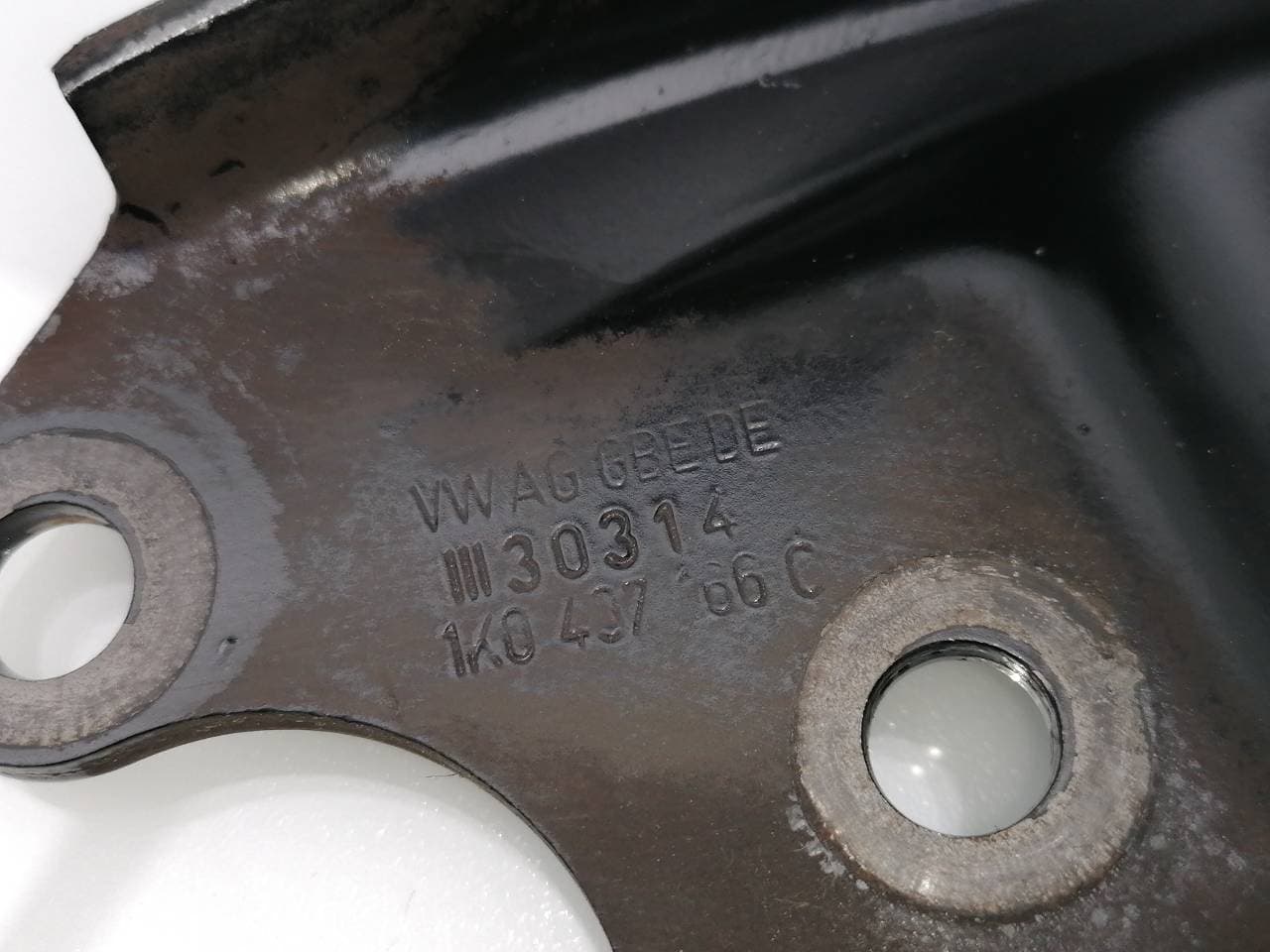 Brazo suspension inferior delantero derecho VOLKSWAGEN PASSAT (321/23/27/31) 2