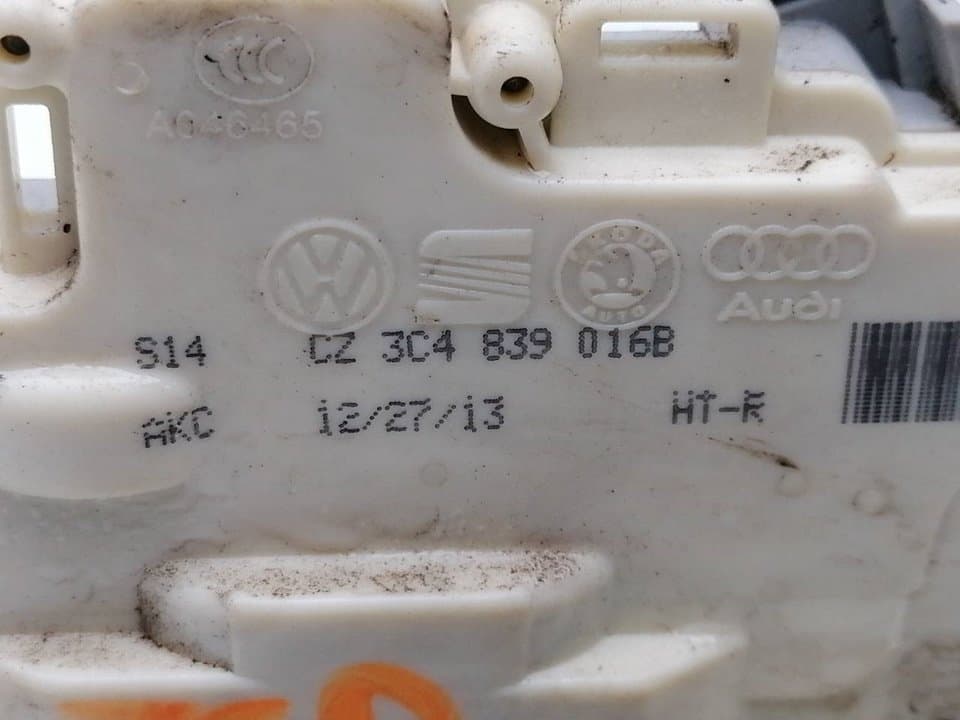 Cerradura puerta trasera derecha VOLKSWAGEN PASSAT (321/23/27/31) 4