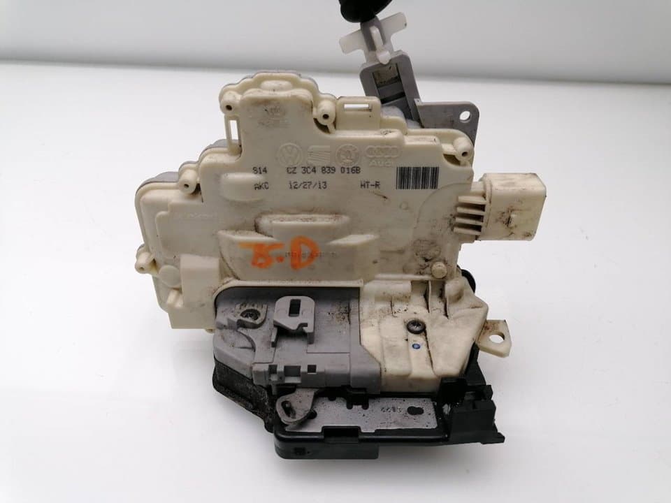 Cerradura puerta trasera derecha VOLKSWAGEN PASSAT (321/23/27/31) 2