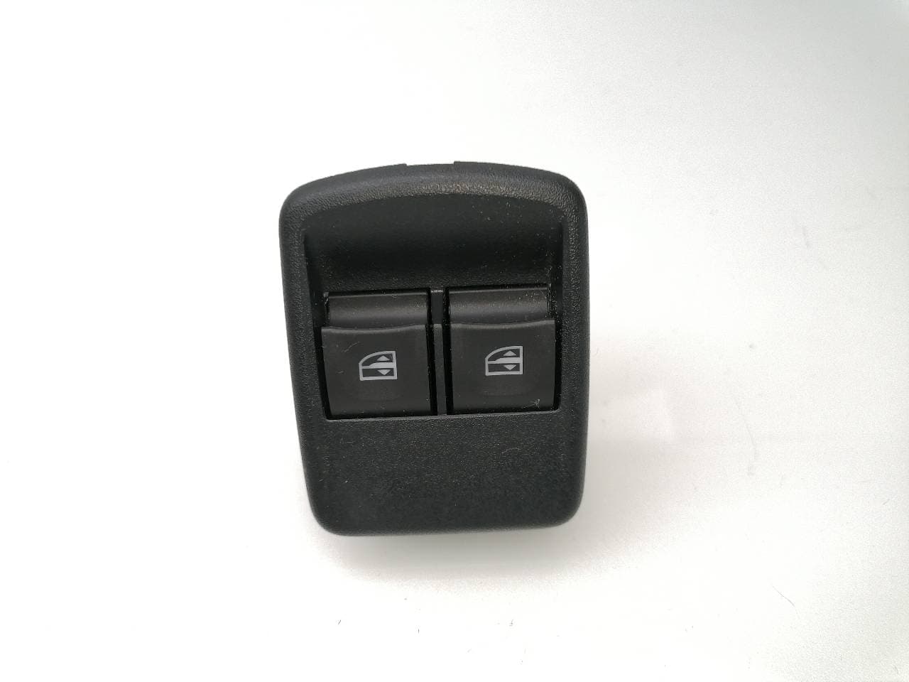 Mando elevalunas delantero izquierdo DACIA SANDERO