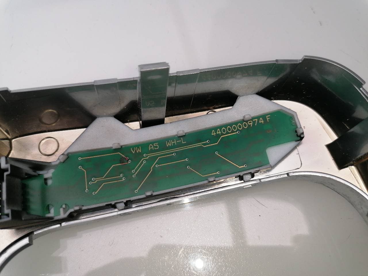 Pantalla multifuncion VOLKSWAGEN GOLF V BERLINA (1K1) 3