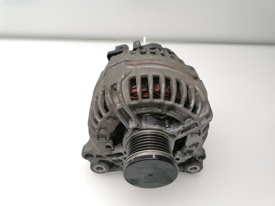 Alternador VOLKSWAGEN POLO