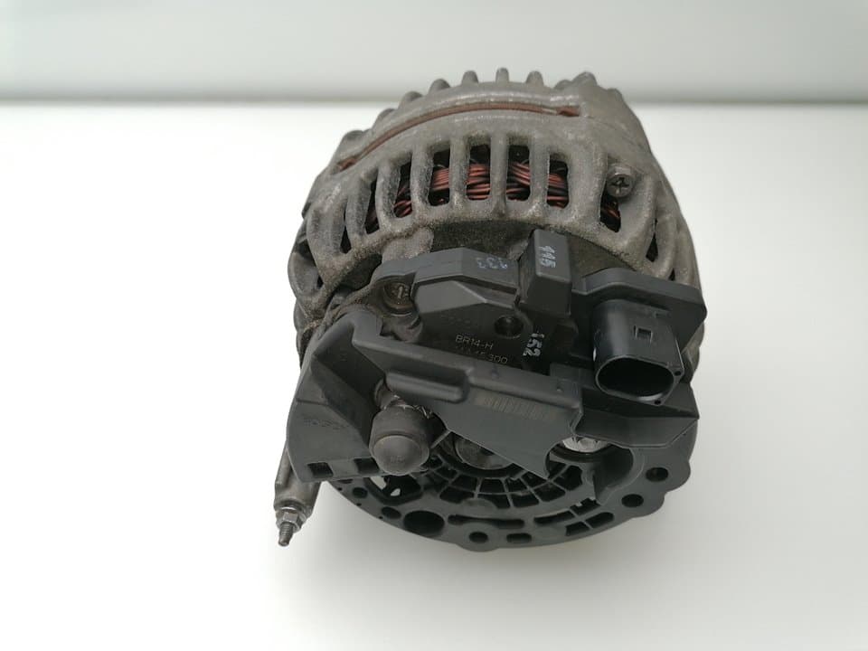 Alternador VOLKSWAGEN POLO 2