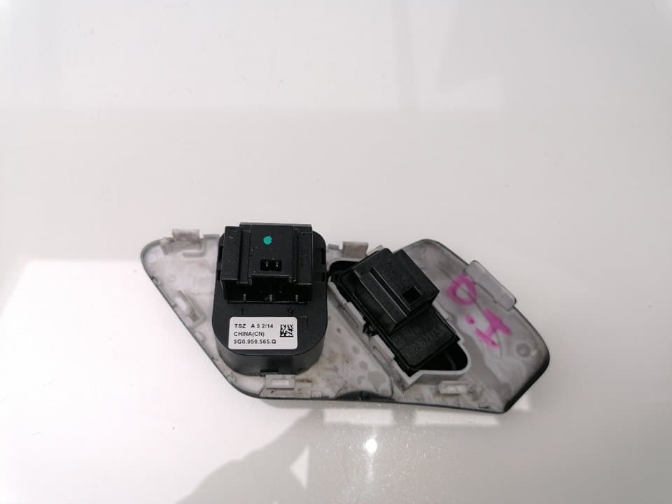 Mando retrovisor VOLKSWAGEN GOLF VII LIM. 4