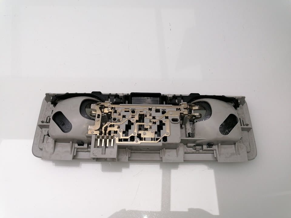 Luz interior VOLKSWAGEN GOLF VII LIM. 2