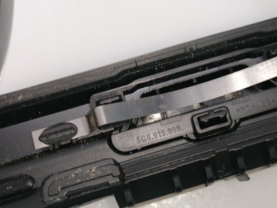 Plastico VOLKSWAGEN GOLF VII LIM. 4