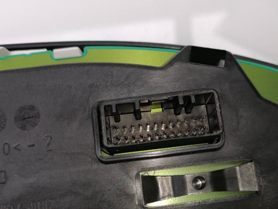 Cuadro instrumentos DACIA SANDERO 5